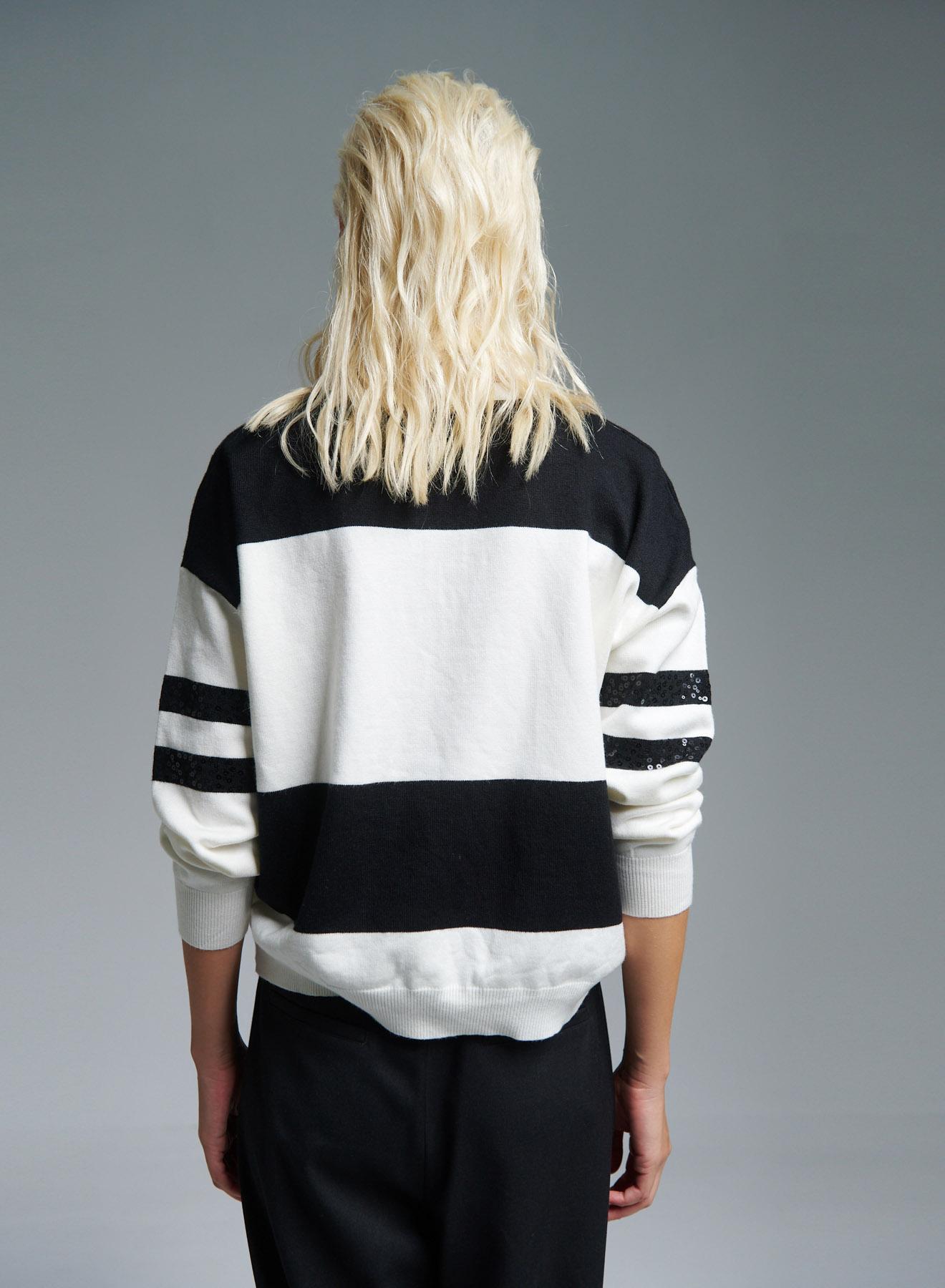 Black-White Sweater with wide stripes and sequins Lara - 3