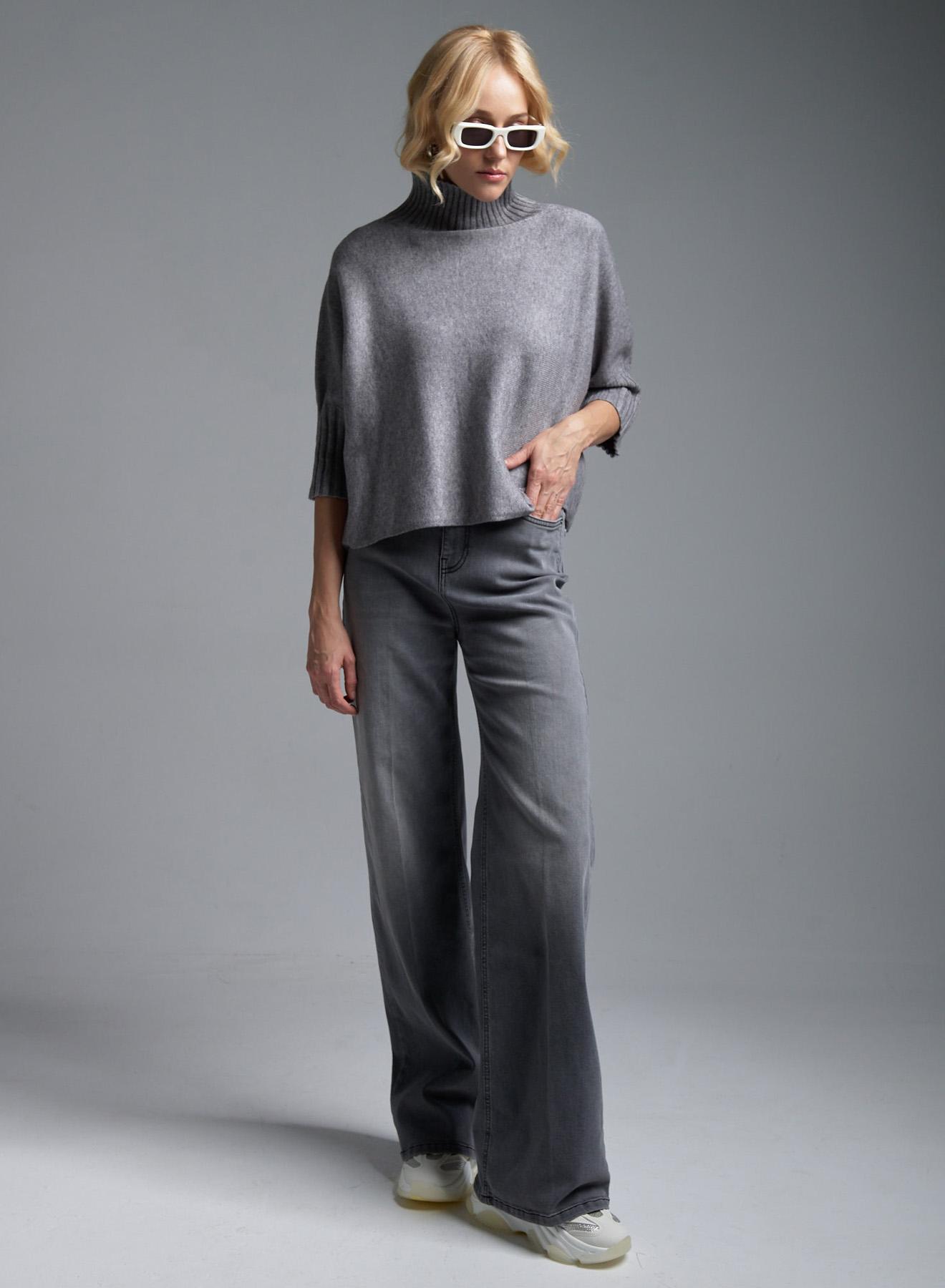 Grey lose fit, turtleneck Sweater with three-quarters sleeves Cosmoda - 3