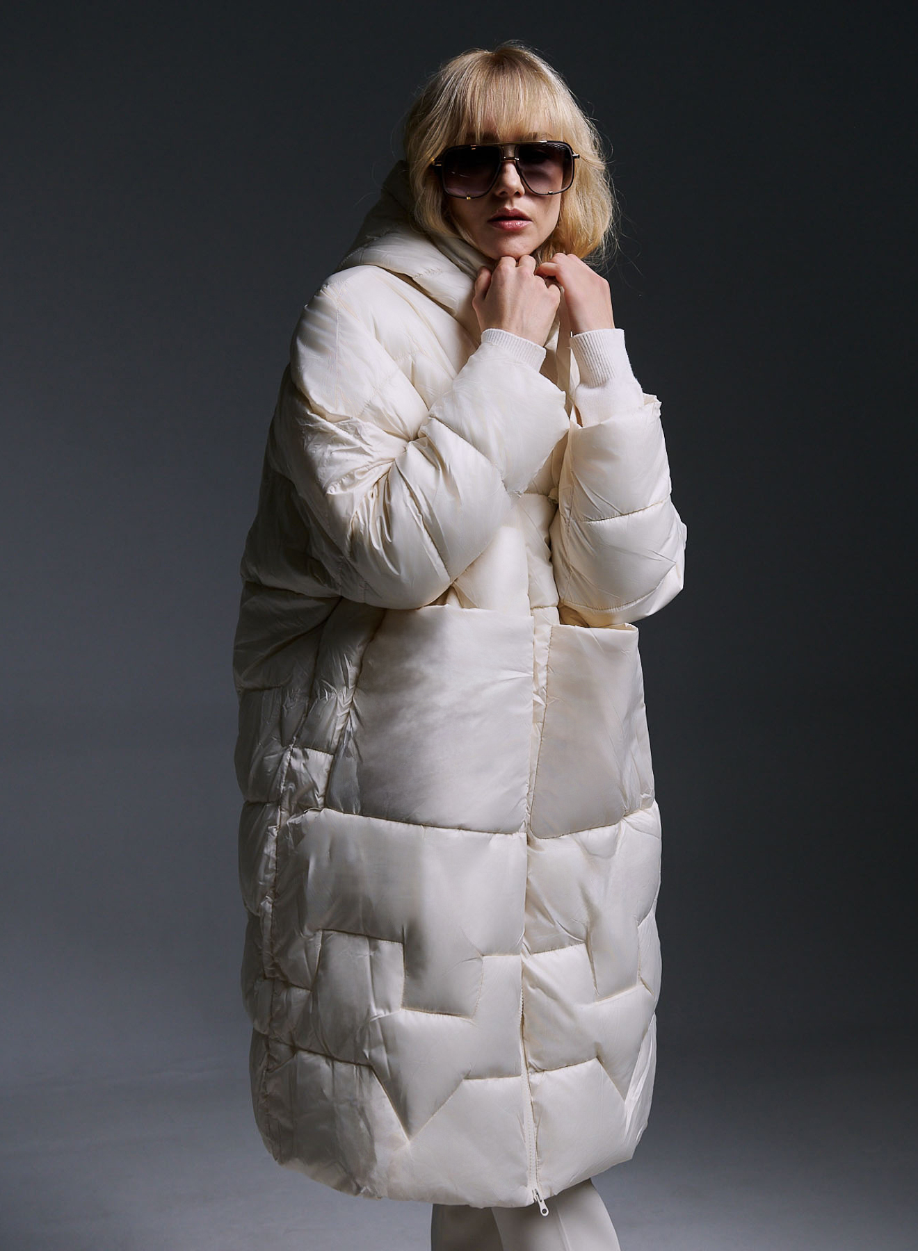 Oversized puffer jacket with hood - 0