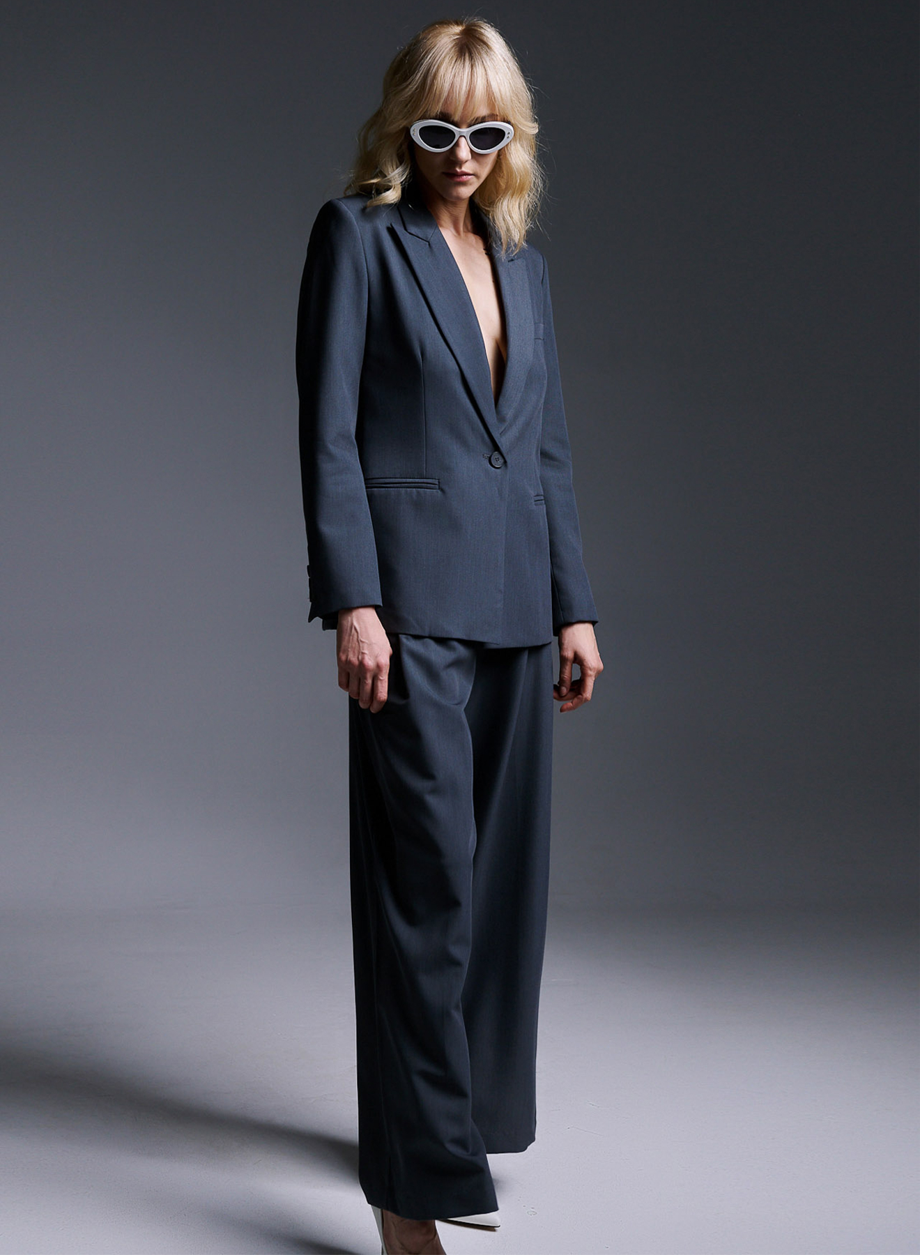 Wide legs pants with pleats - 0