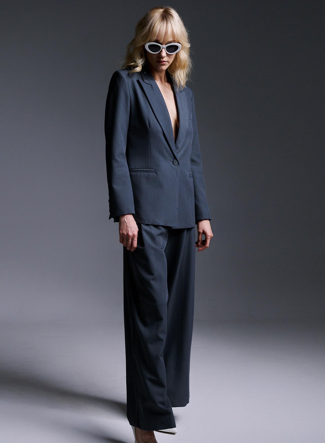 Wide legs pants with pleats - 1