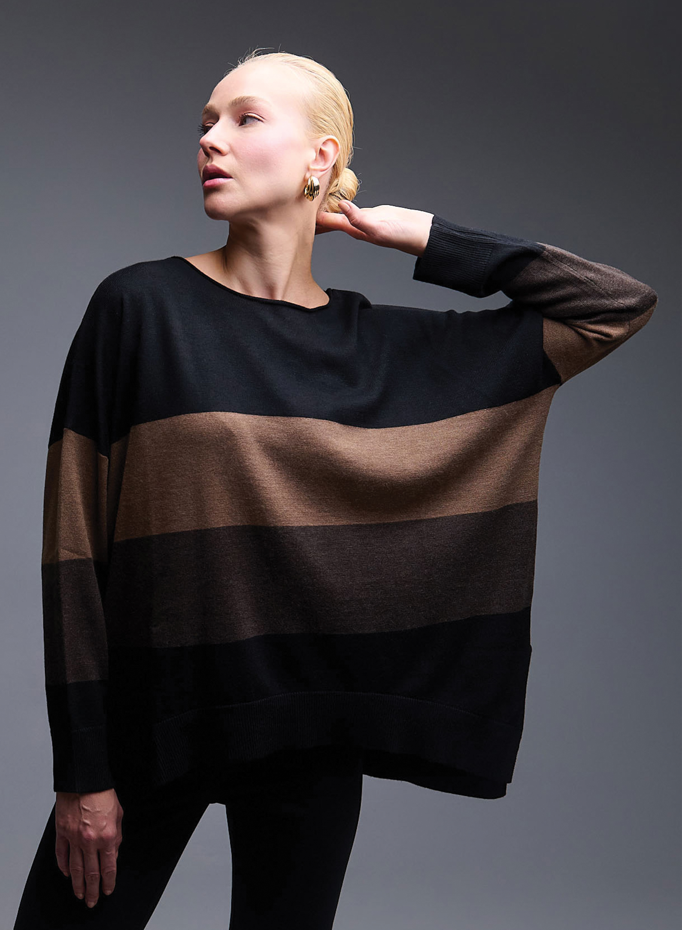 Black-Brown loose fit Sweater with wide stripes See - 6