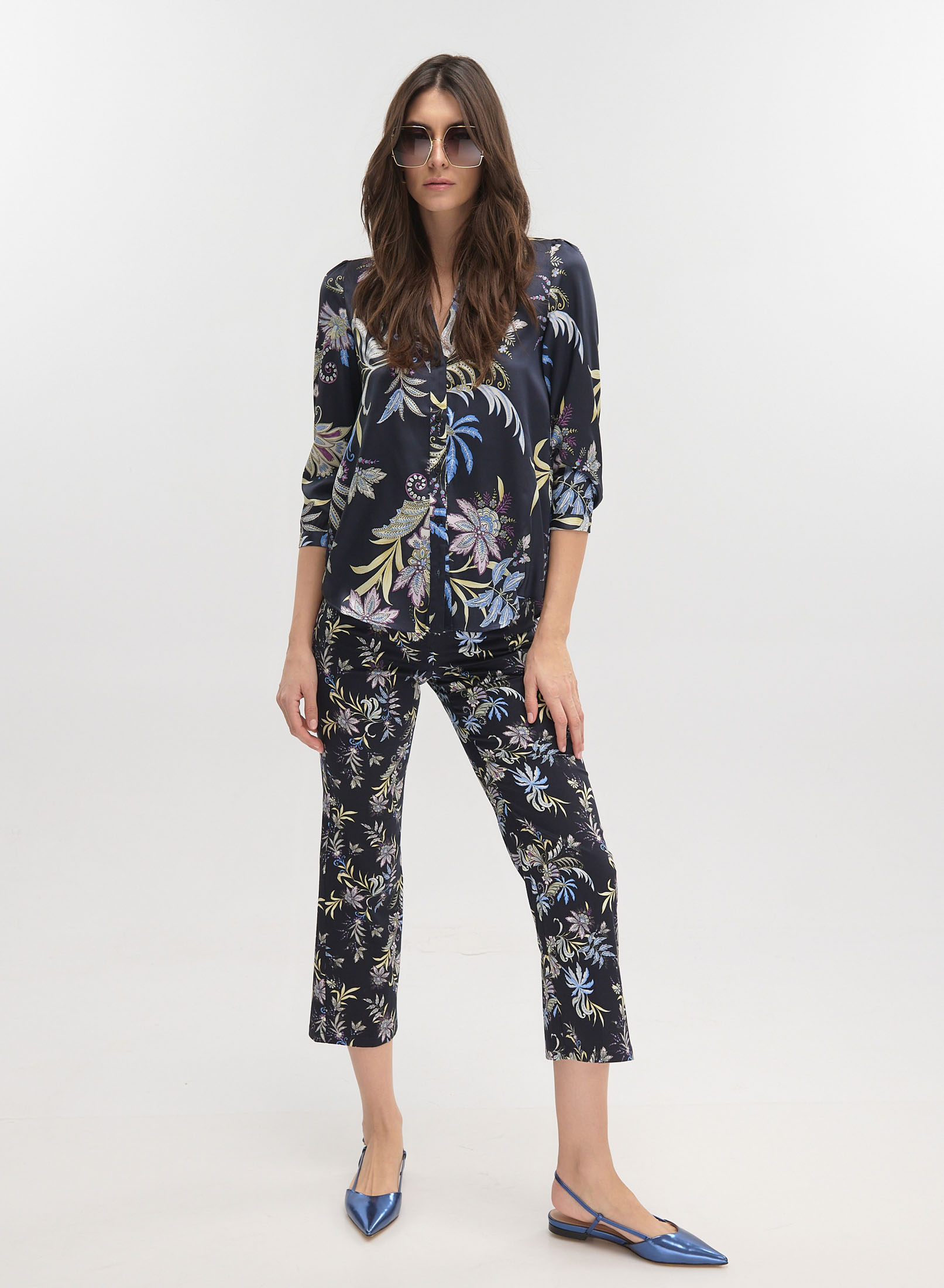 Navy Blue floral cropped Παντελόνι σε ίσια γραμμή Emme Marella - 0