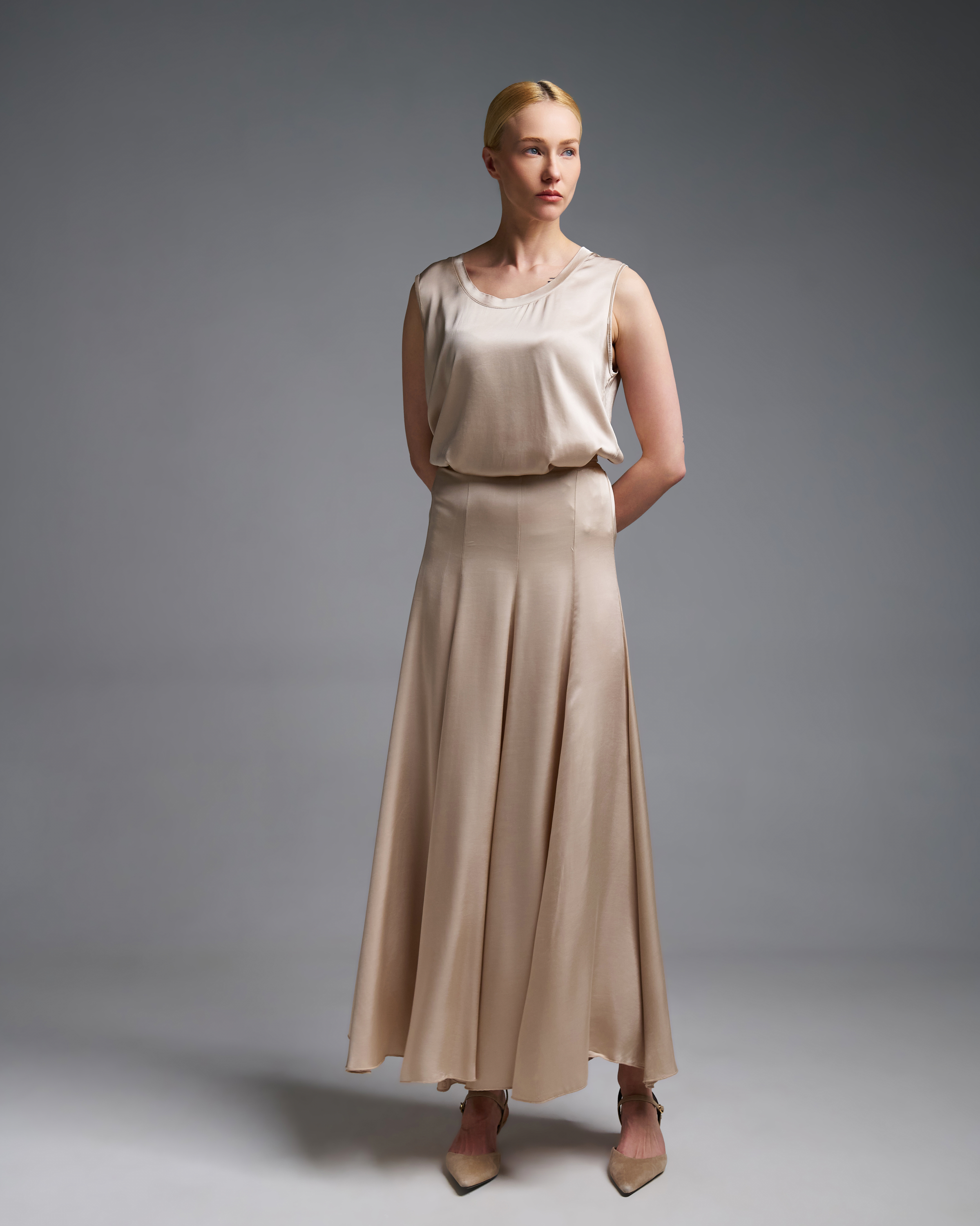 Μπεζ silky touch Φούστα με λάστιχο πίσω στη μέση Vicolo - 3