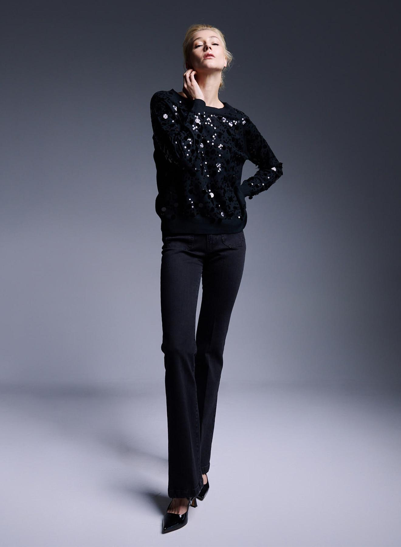 Knitted blouse with sequins - 4