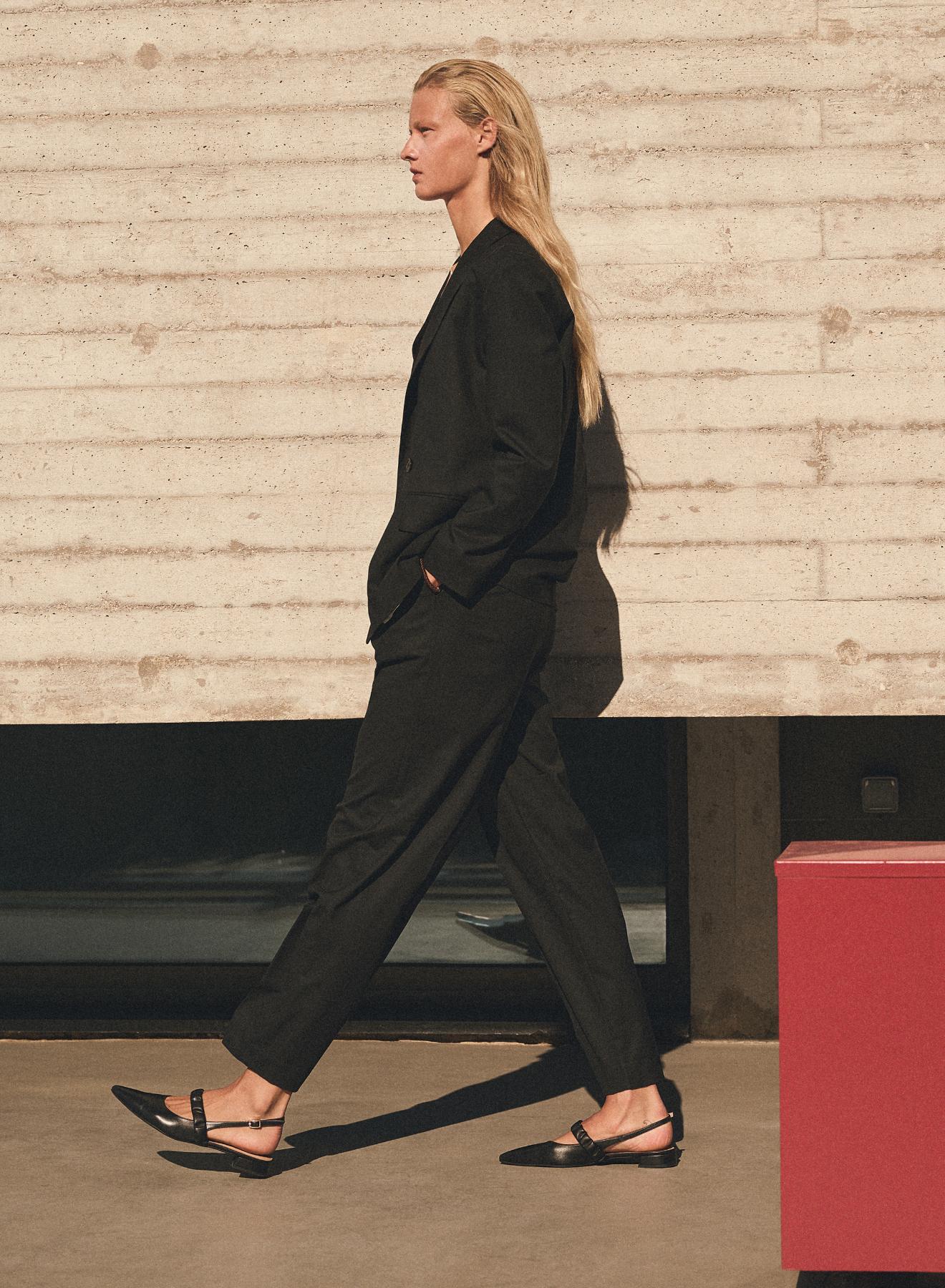 Black straight fit Trousers with pleats Milla - 1