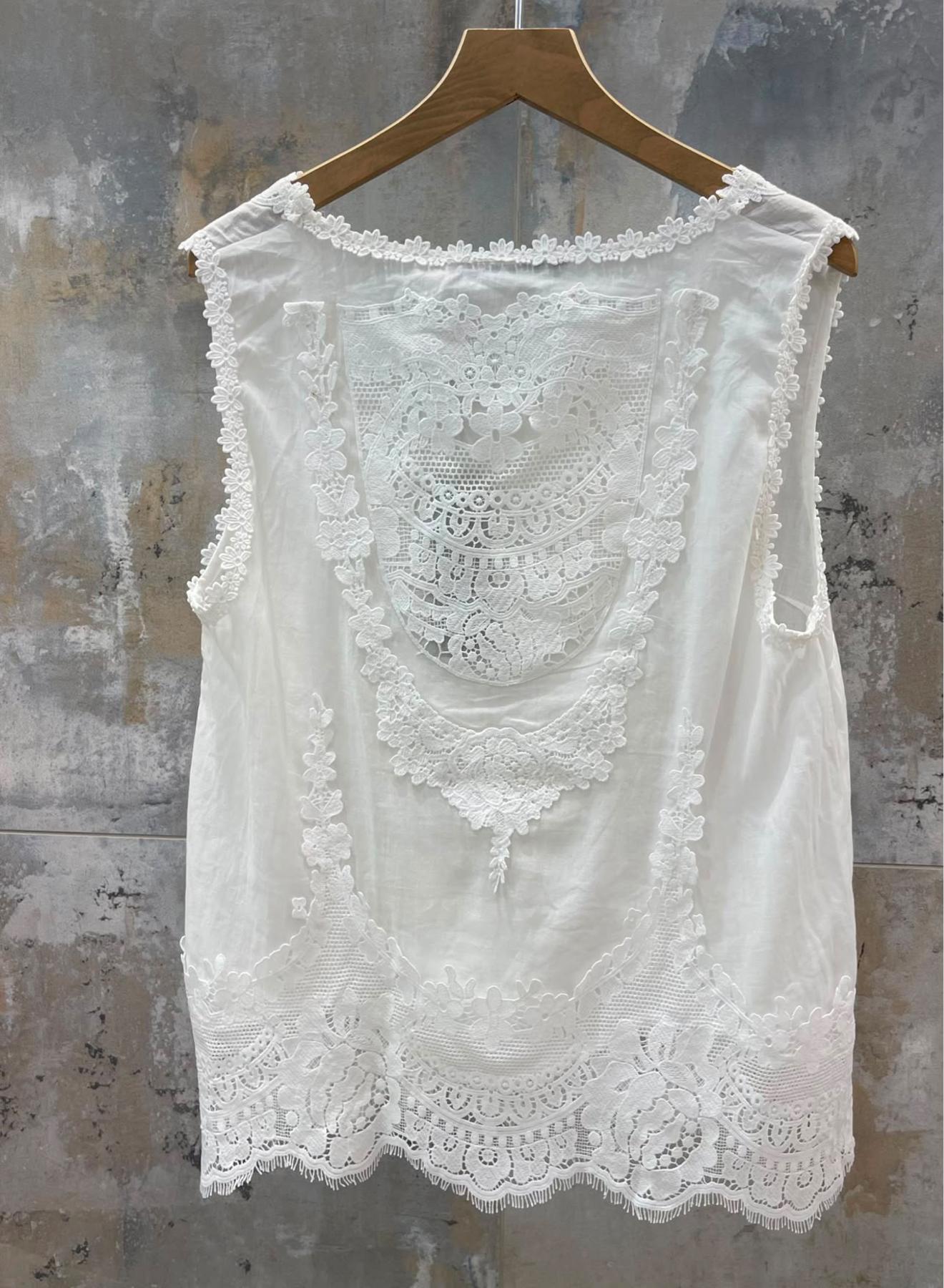 White sleeveless Top with lace Valentina Milano  - 4