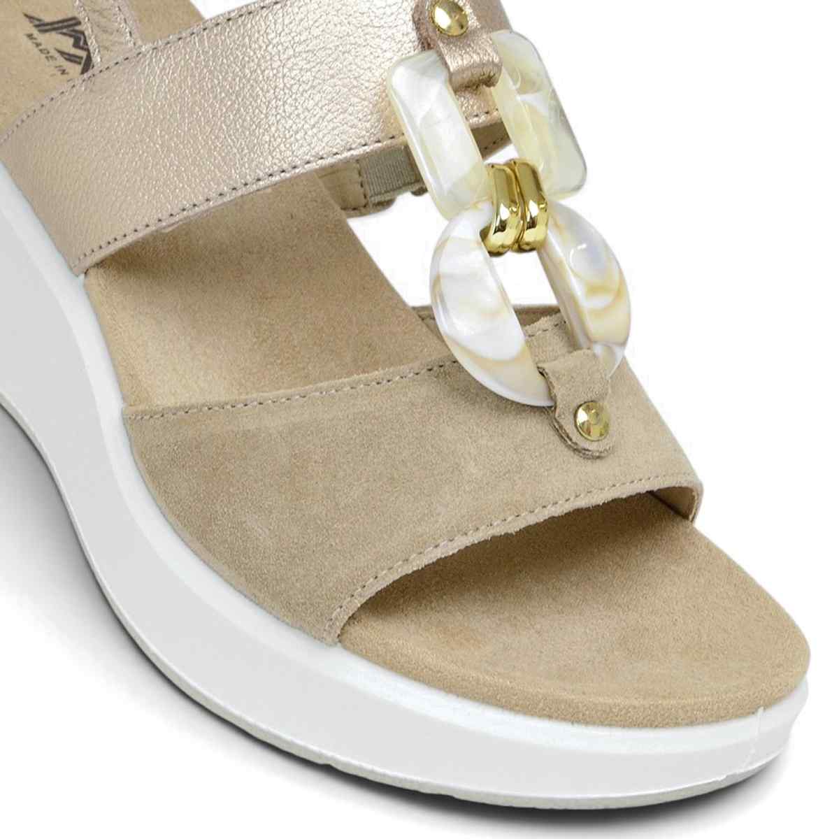 Imac Woman Platforms - 2