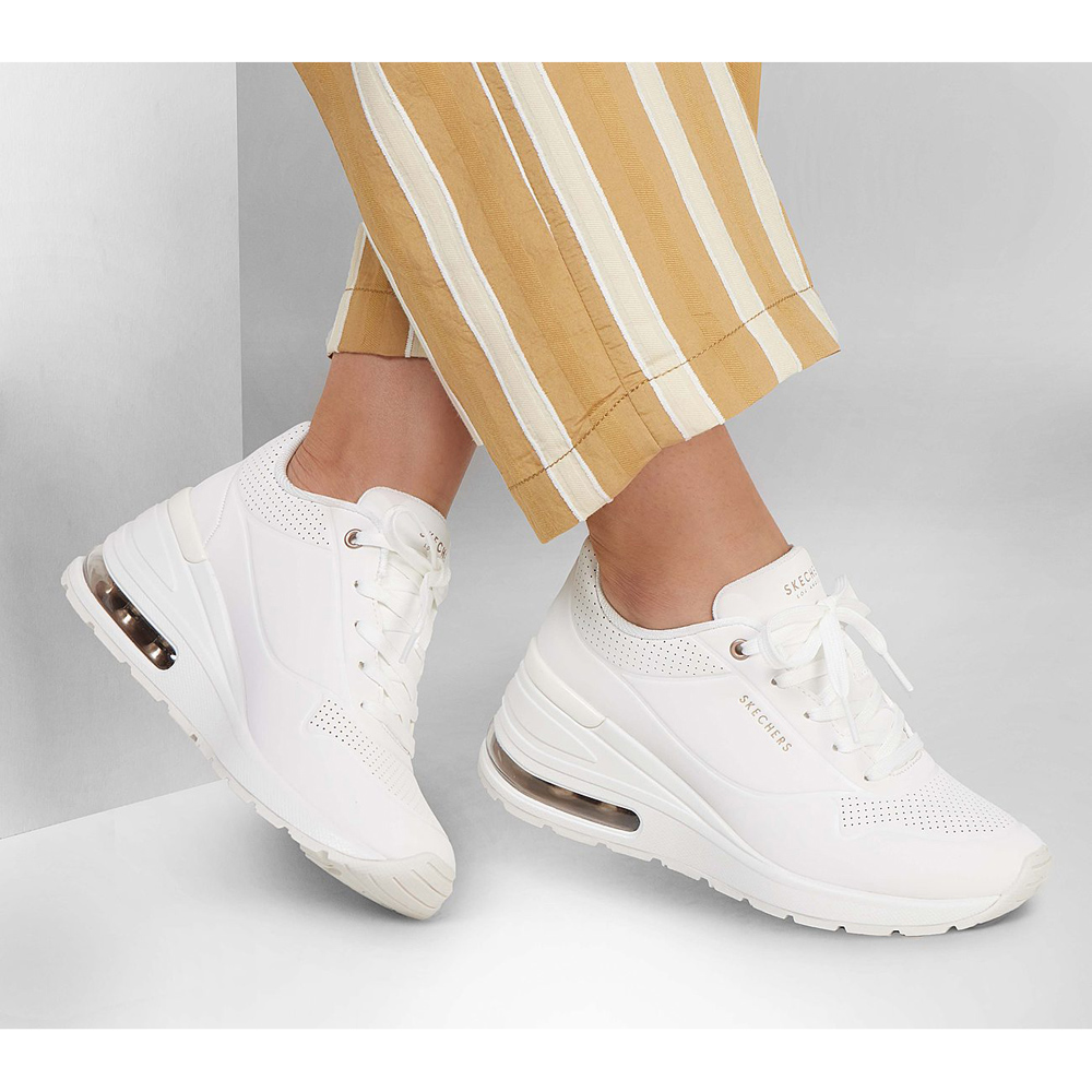 Skechers Woman Sneakers - 5