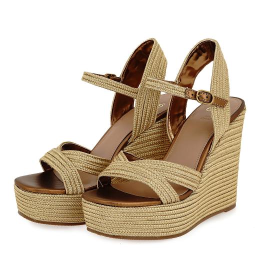 exe Woman Platforms - 3